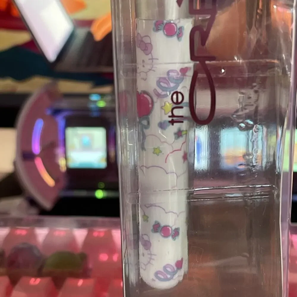 The Creme Shop x Sanrio Hello Kitty Makeup Brush & Sponge Set Cutie Complexion 4